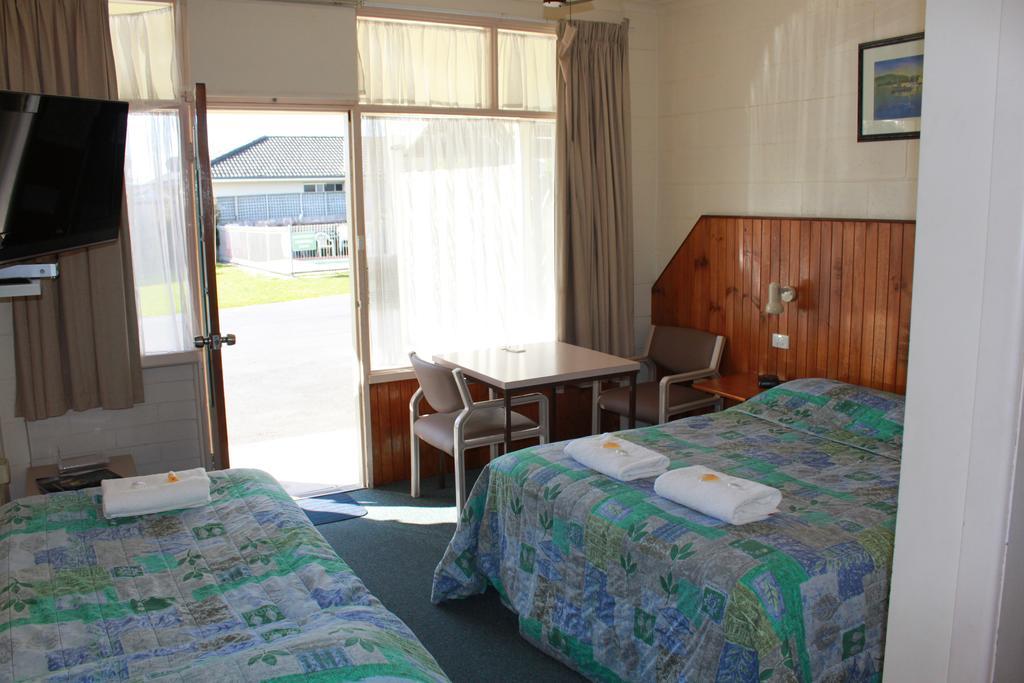 Pelicans Motel Сан-Ремо Екстер'єр фото